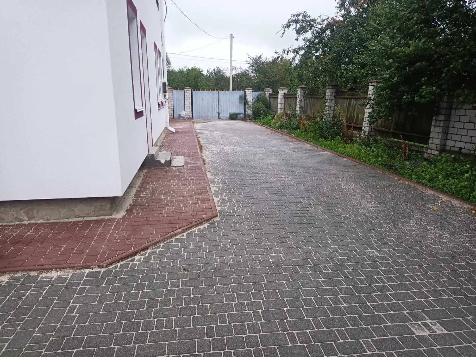 вкладання бруківки